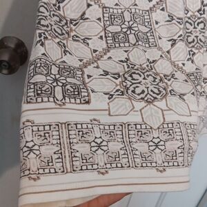 Sleeveless Patterned Dress